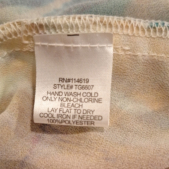 Sienna Rose Multicolor Blouse with Fringe. Excellent Condition NWOT Size Small - Picture 9 of 9